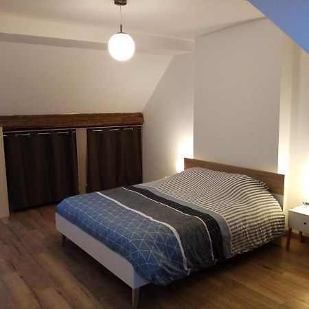 Duplex agréable et spacieux 3 chb dont 1 communicante Vendeville Exterior foto