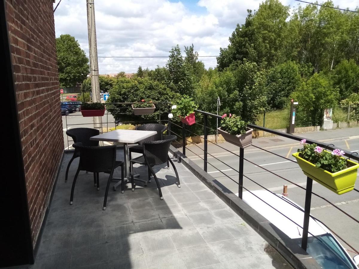Duplex agréable et spacieux 3 chb dont 1 communicante Vendeville Exterior foto